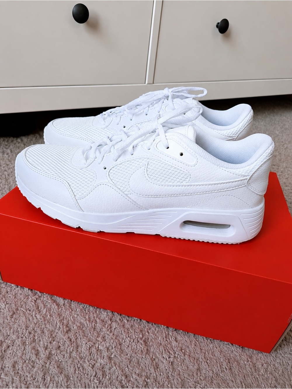 Nike air max Women's All-White Sneaker